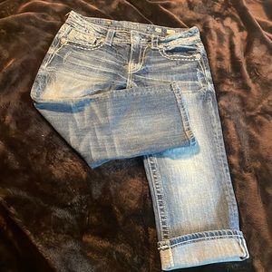 Miss Me Cuffed Capris